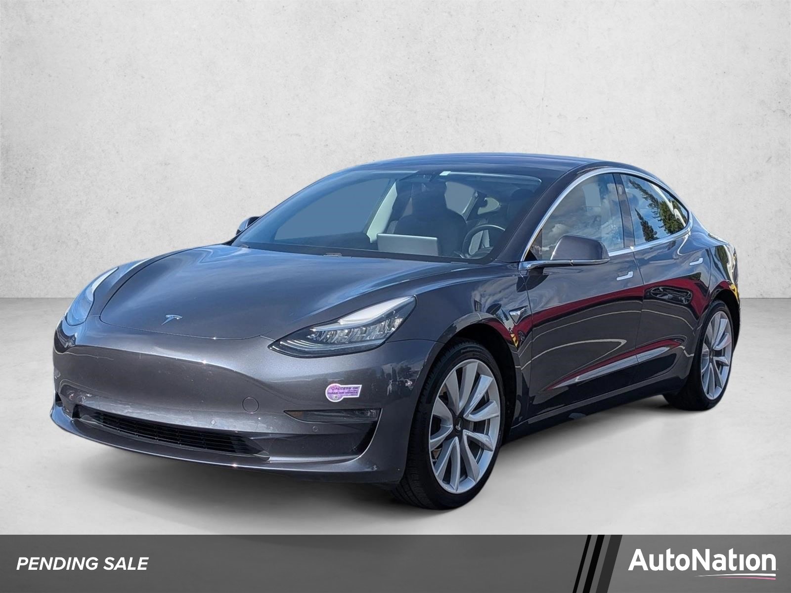 2018 Tesla Model 3 Long Range's photo