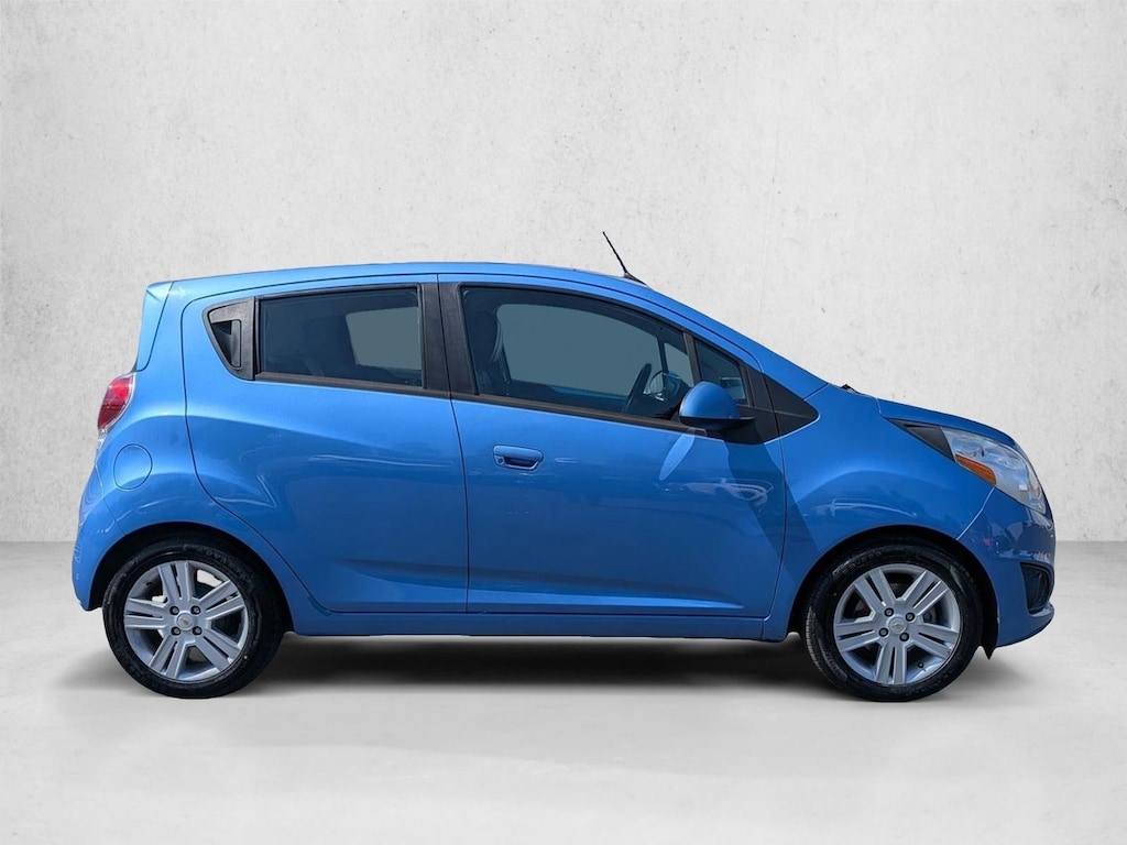 Used 2013 Chevrolet Spark LS Hatchback