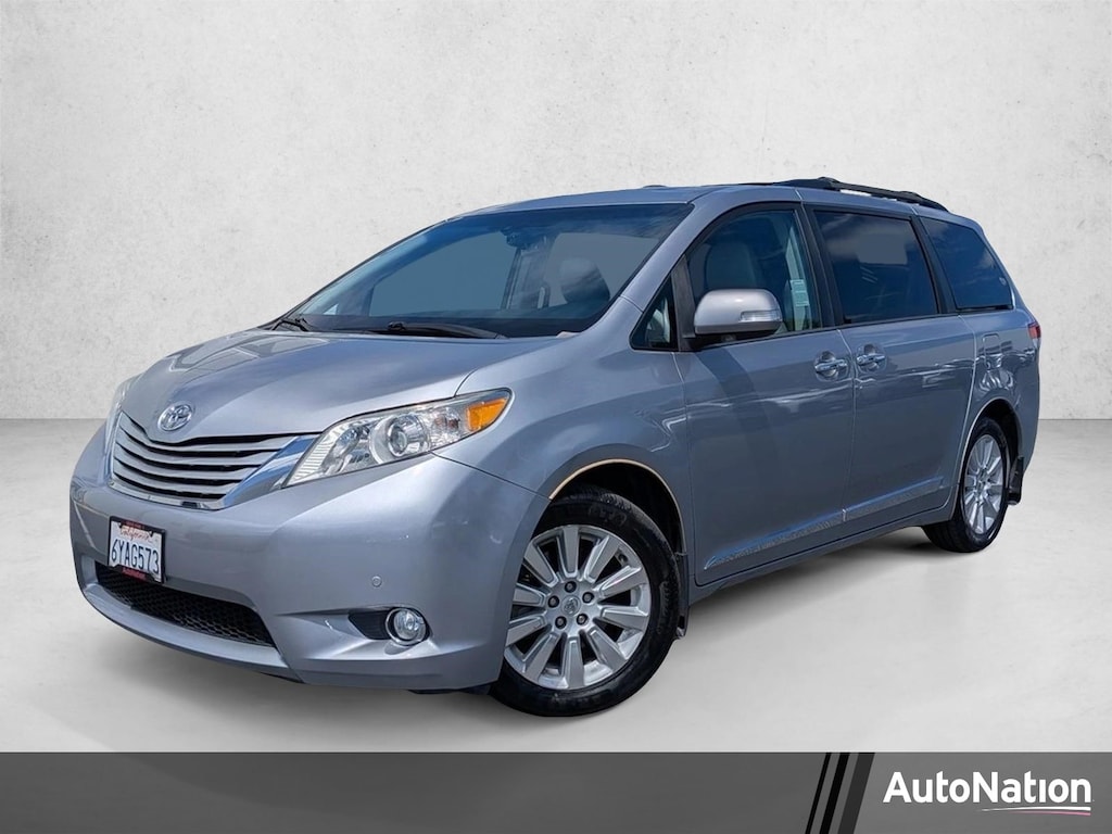 Used 2013 Toyota Sienna Ltd Van