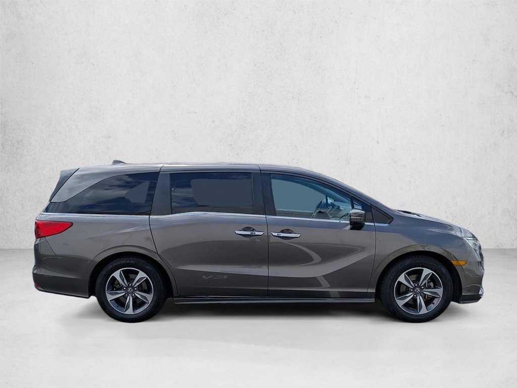 Used 2019 Honda Odyssey Touring Van