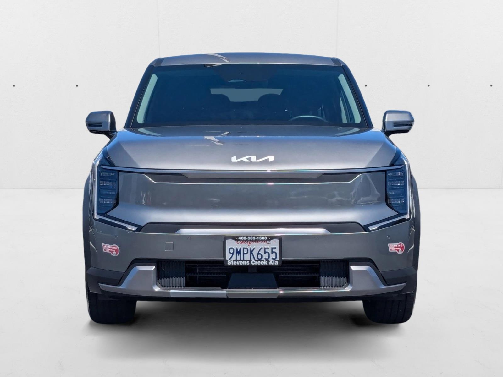 2024 Kia EV9 Light Long Range photo 2