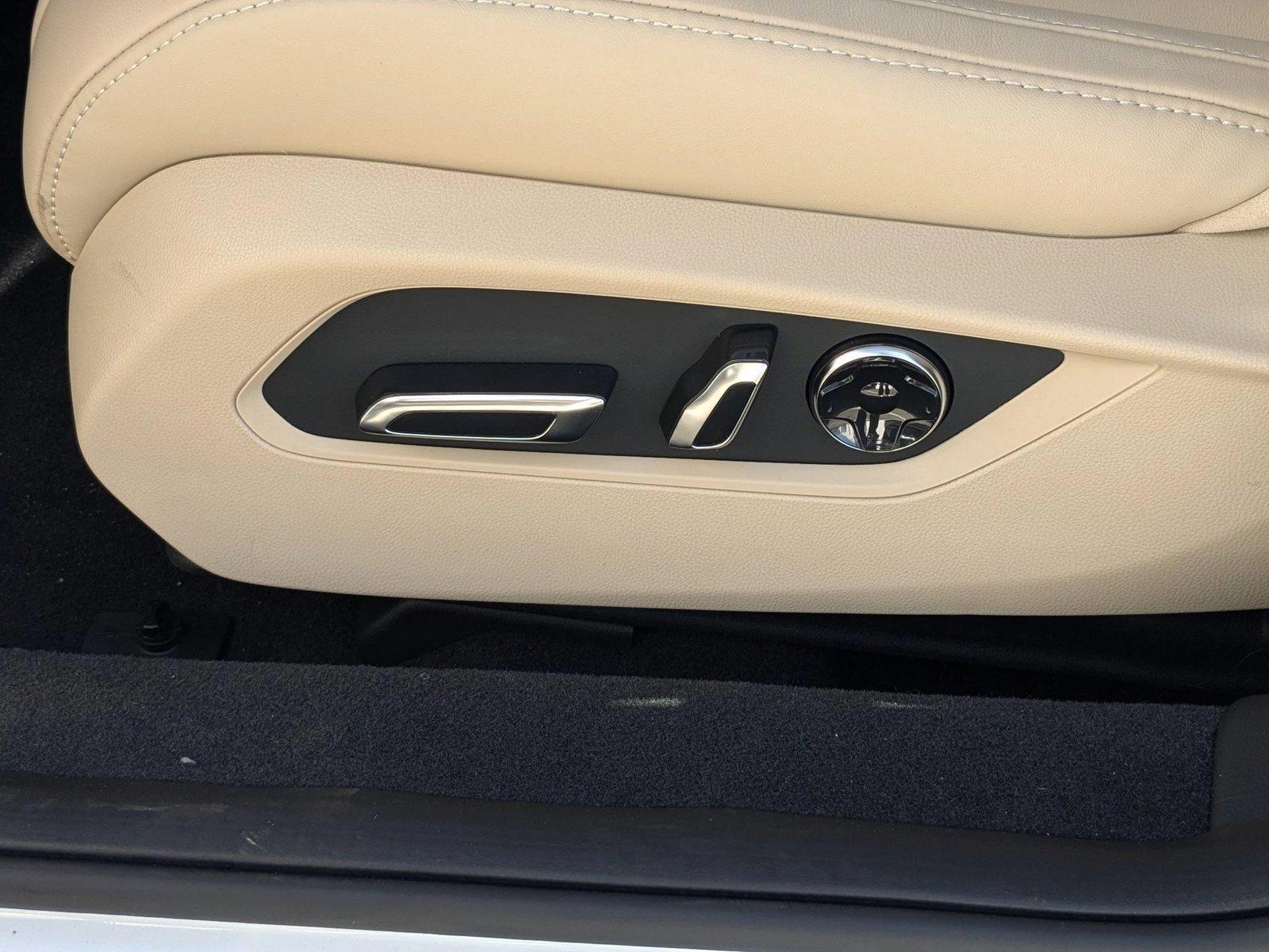 2025 Acura TLX Technology photo 4