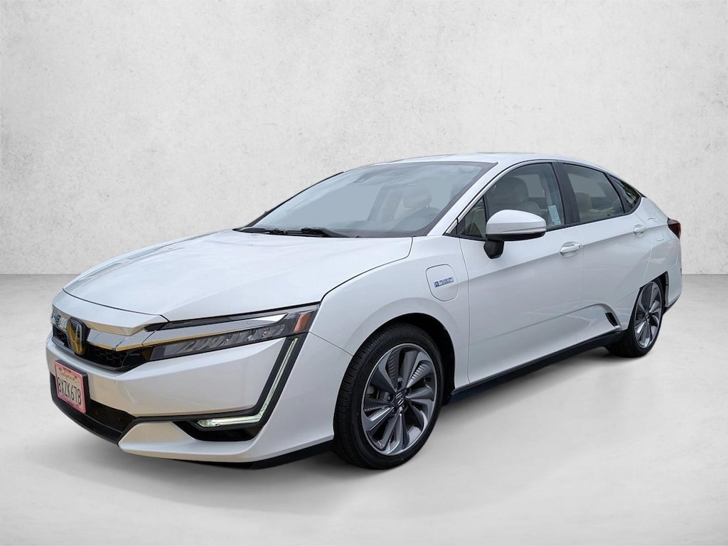 Used 2018 Honda Clarity Plug-In Hybrid Sedan