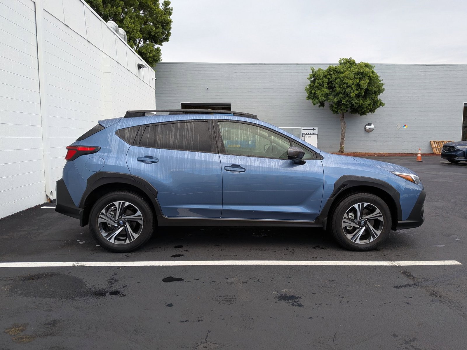 2024 Subaru Crosstrek Premium photo 4