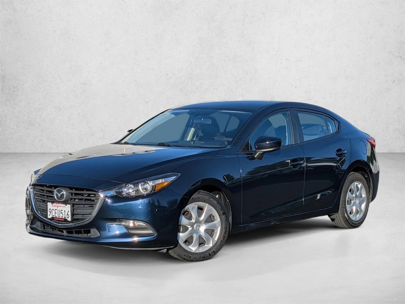 2017 Mazda Mazda3 Sport's photo