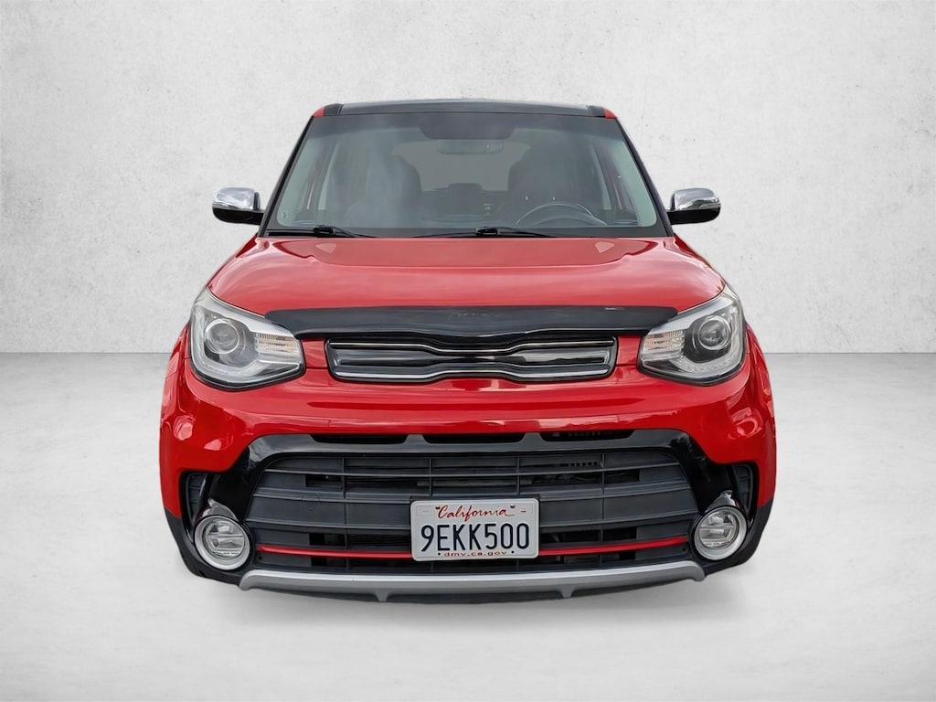 Used 2017 Kia Soul ! Hatchback