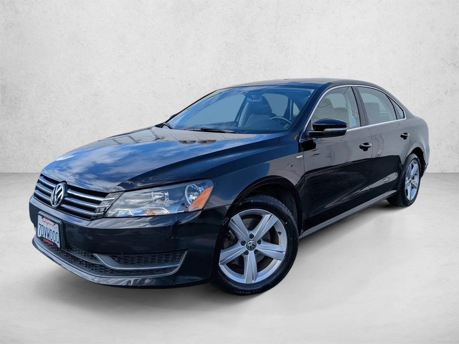 2014 Volkswagen Passat S