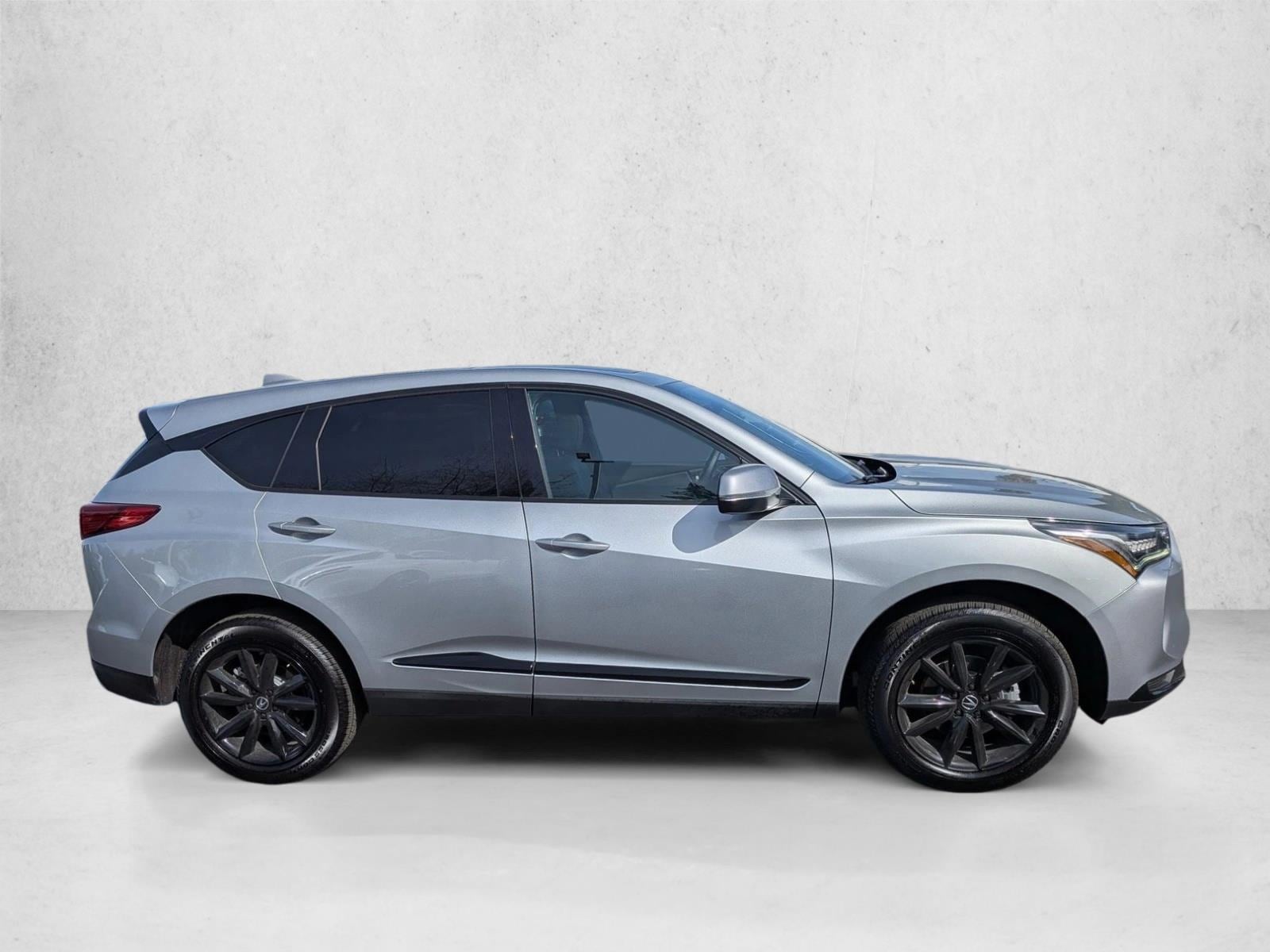 2025 Acura RDX photo 4