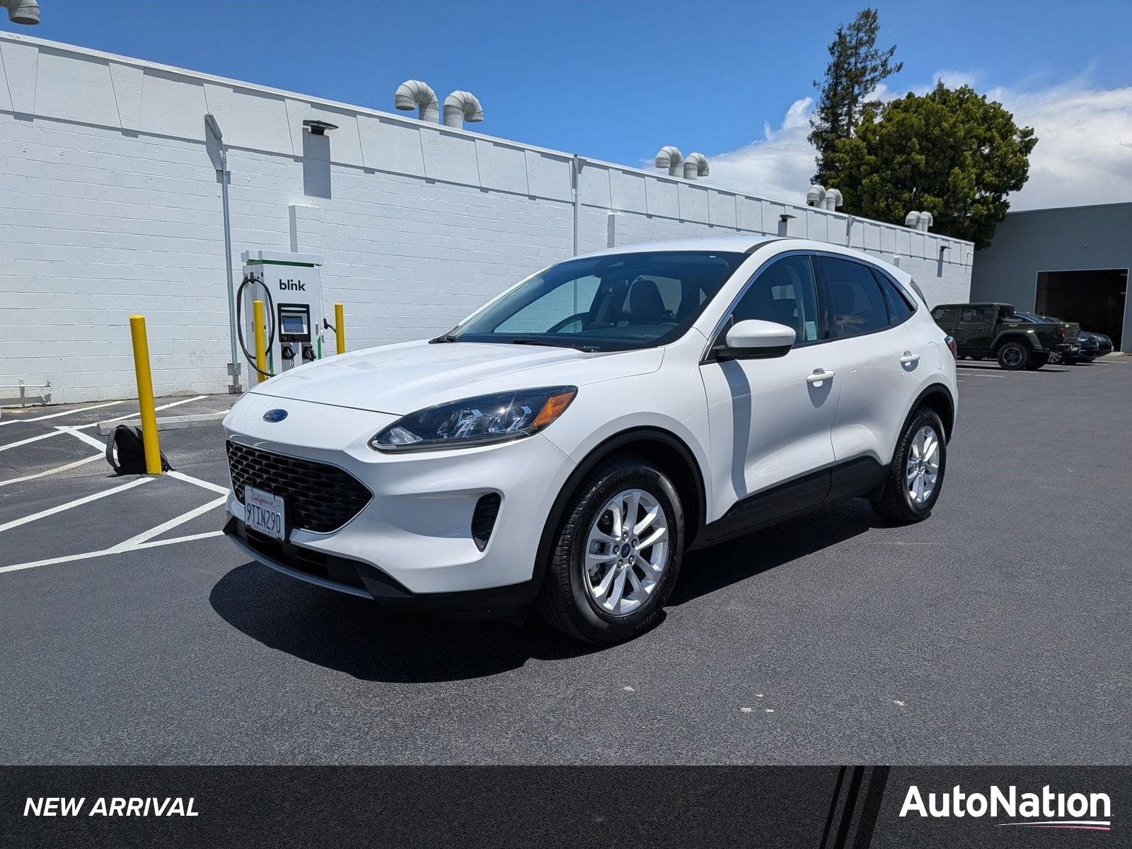 2020 Ford Escape SE FWD's photo