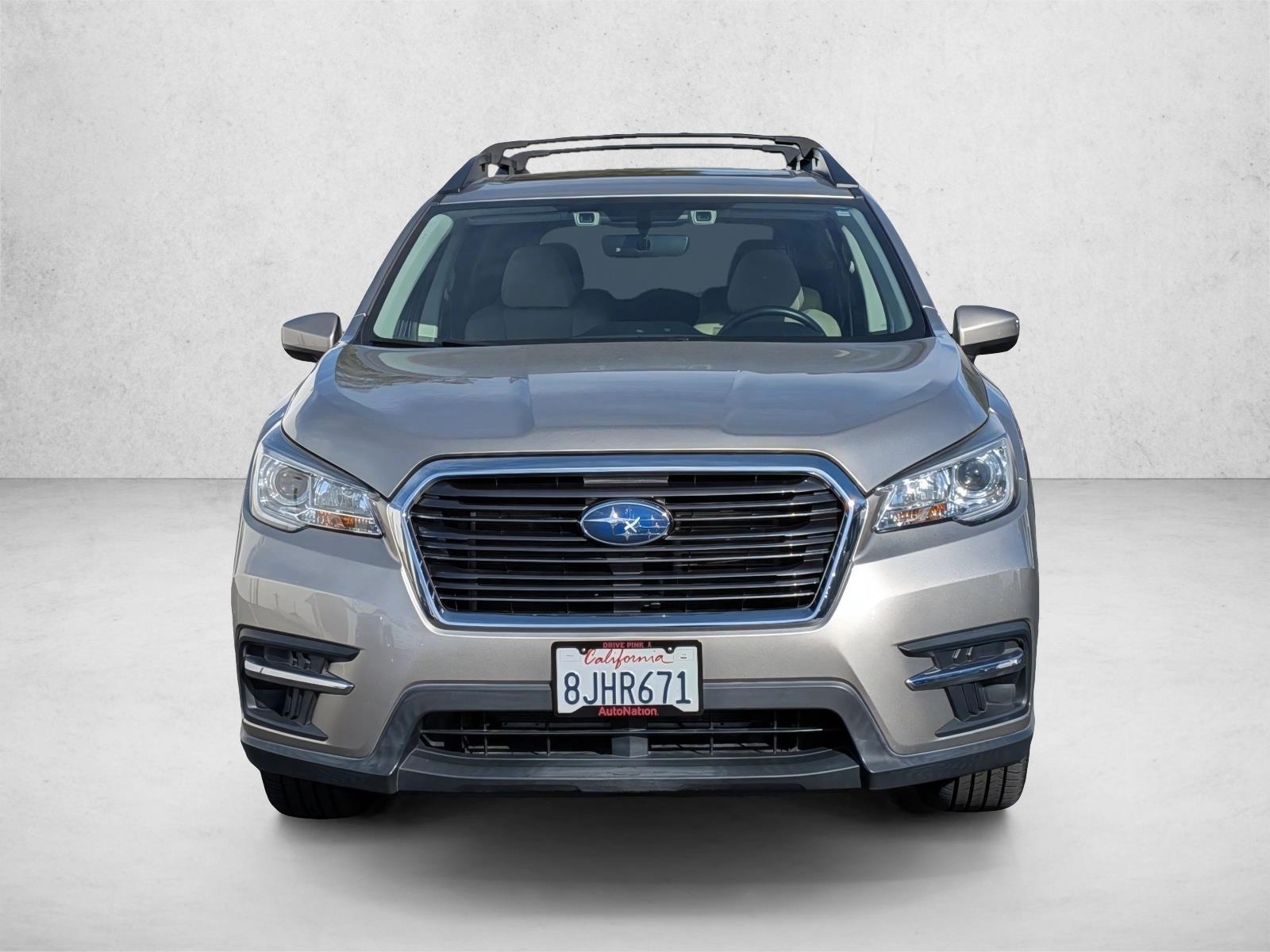 2019 Subaru Ascent Premium photo 2