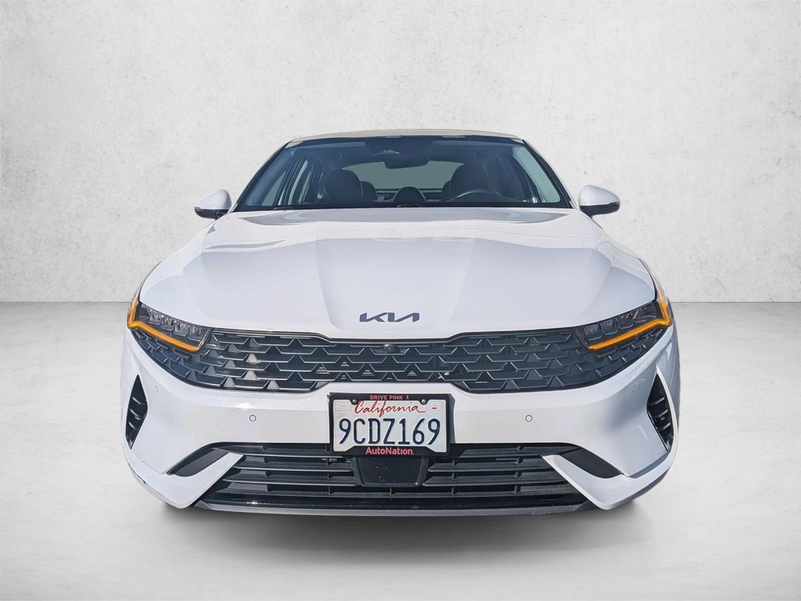 2022 Kia K5 EX photo 2