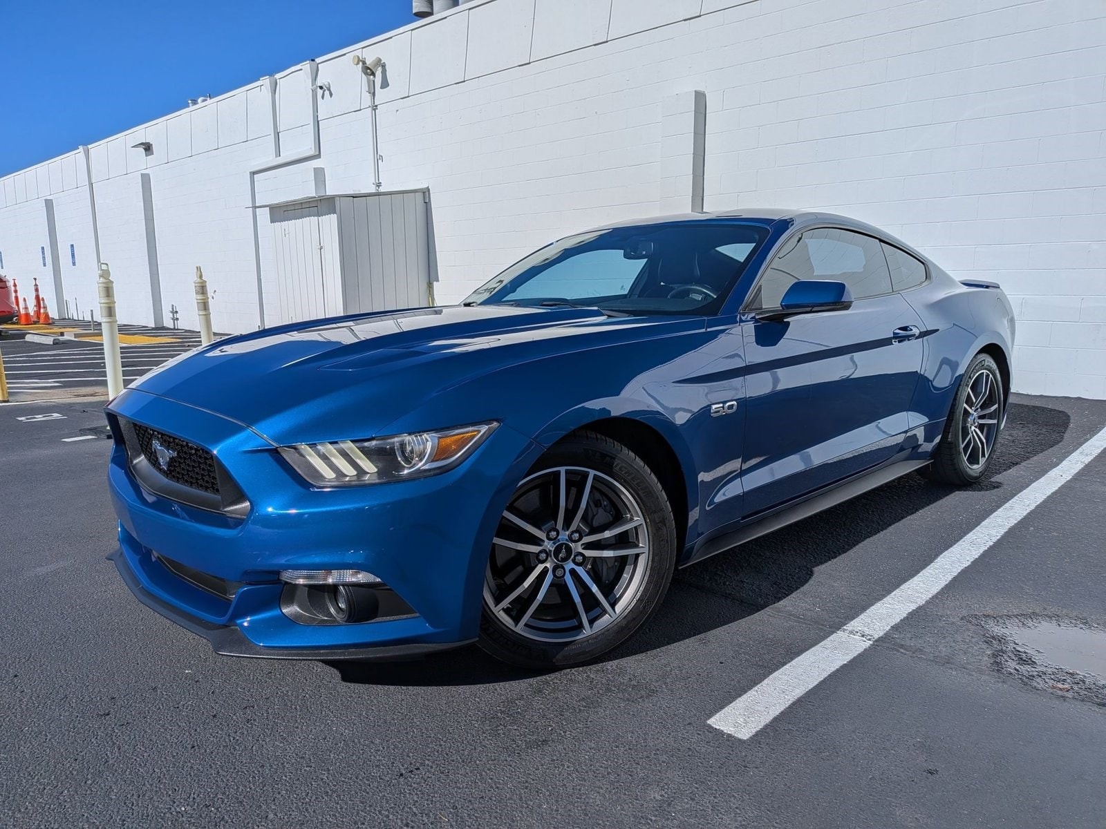 2017 Ford Mustang GT Premium's photo