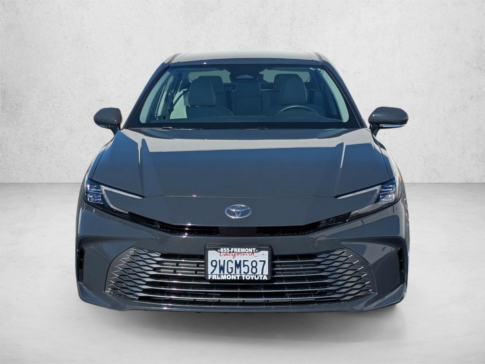 2026 Toyota Camry XLE photo 2
