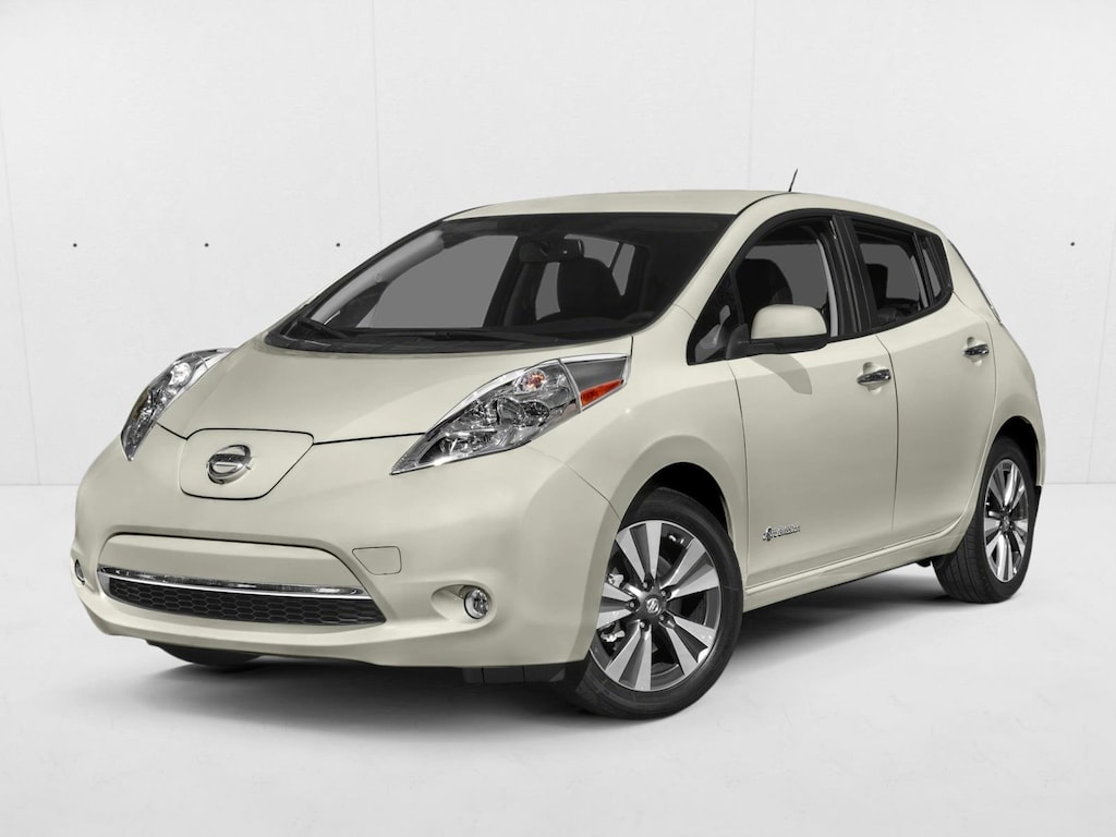 Used 2016 Nissan LEAF SV Hatchback