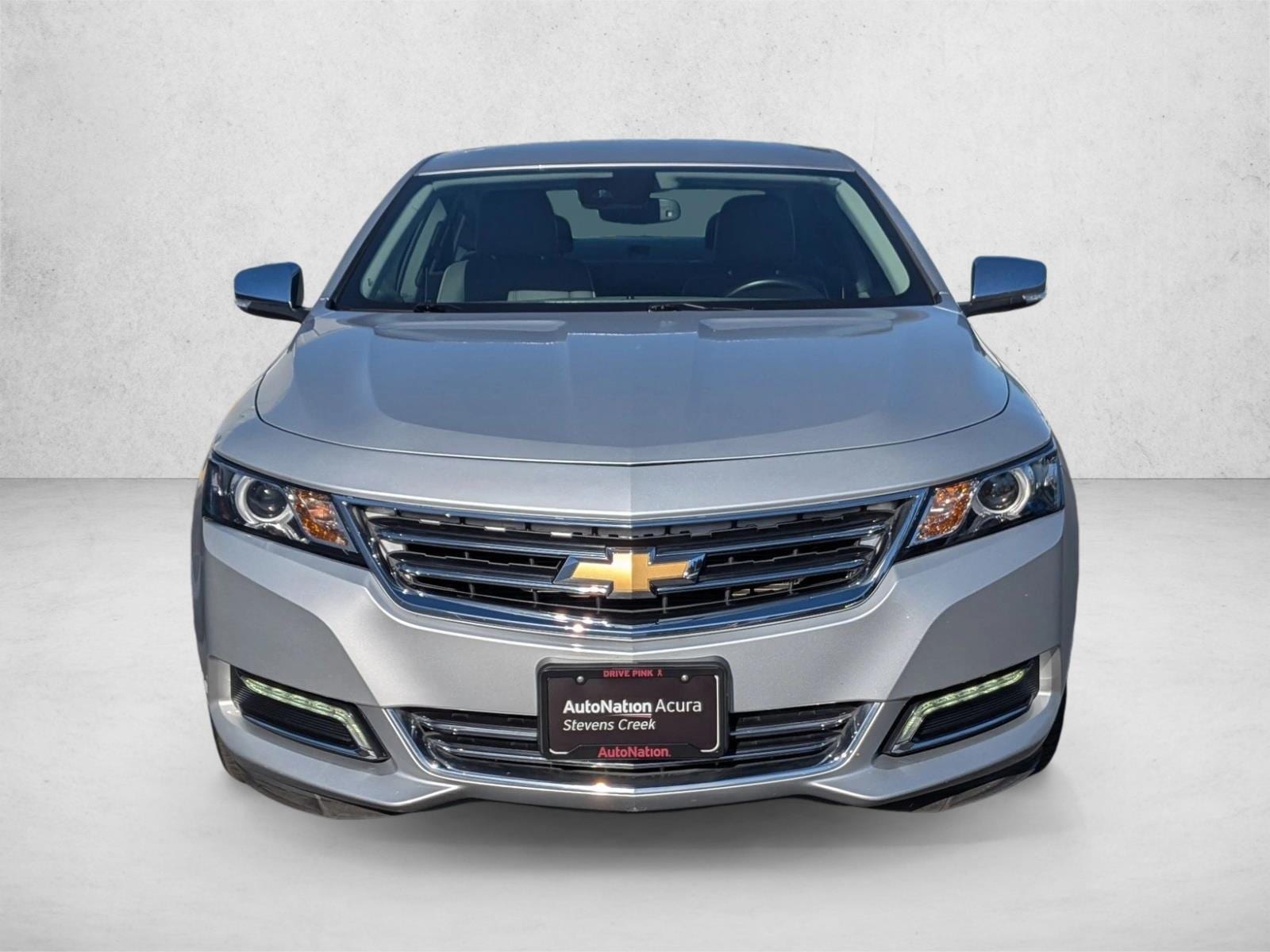 2015 Chevrolet Impala LTZ photo 2