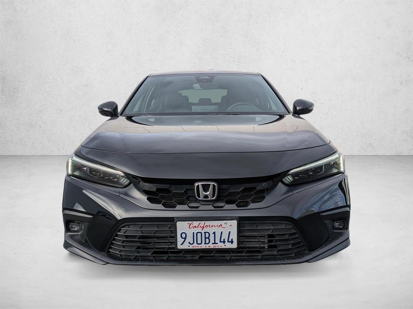 2024 Honda Civic Sport Touring Hatchback photo 2