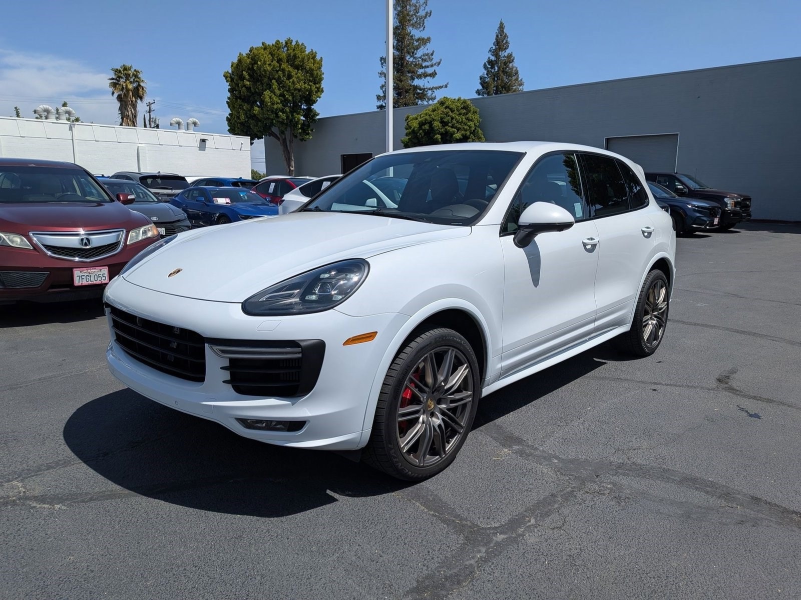 2016 Porsche Cayenne GTS