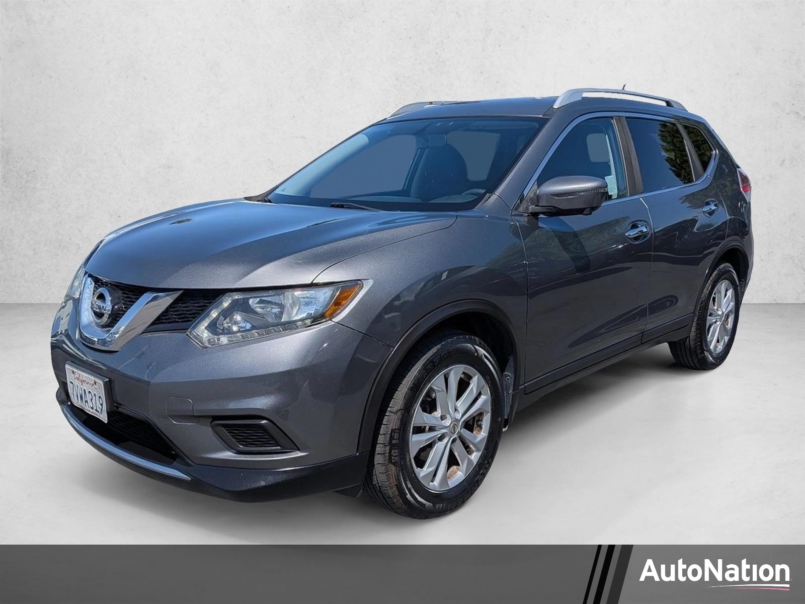2016 Nissan Rogue SV FWD's photo