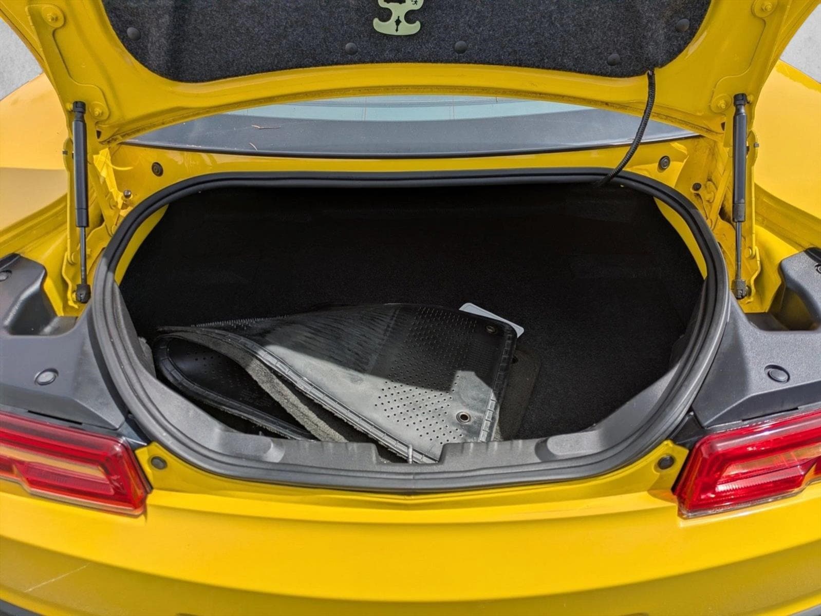 2014 Chevrolet Camaro LT photo 6