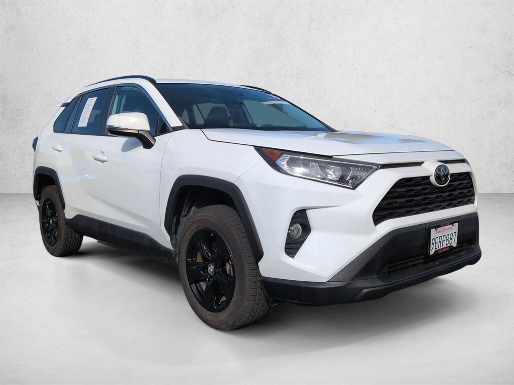 Used 2019 Toyota RAV4 XLE SUV