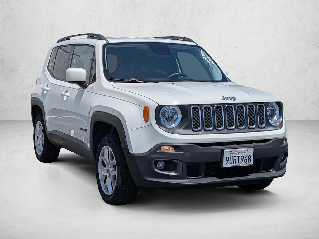 Used 2016 Jeep Renegade Latitude SUV
