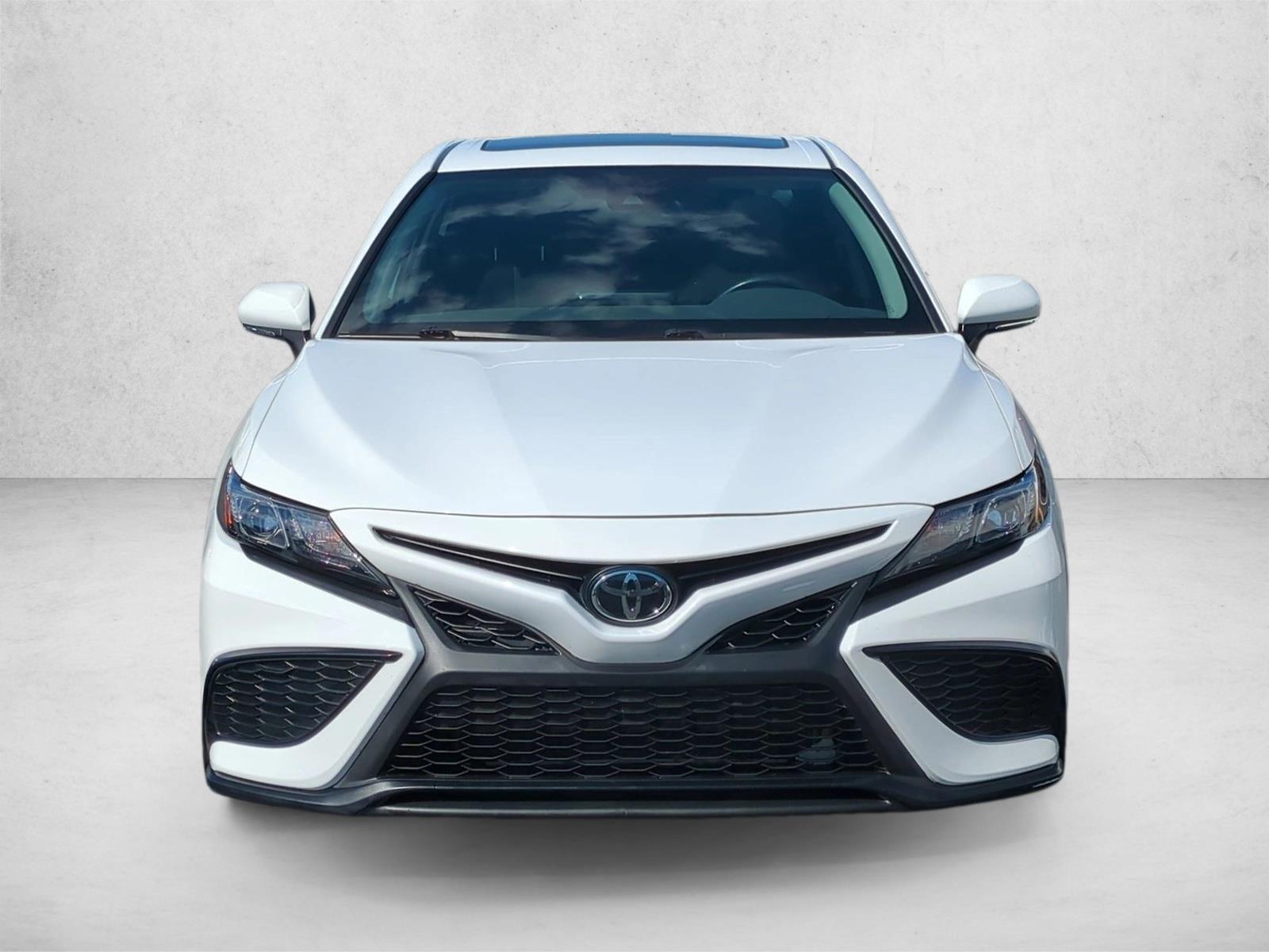 2023 Toyota Camry SE photo 2