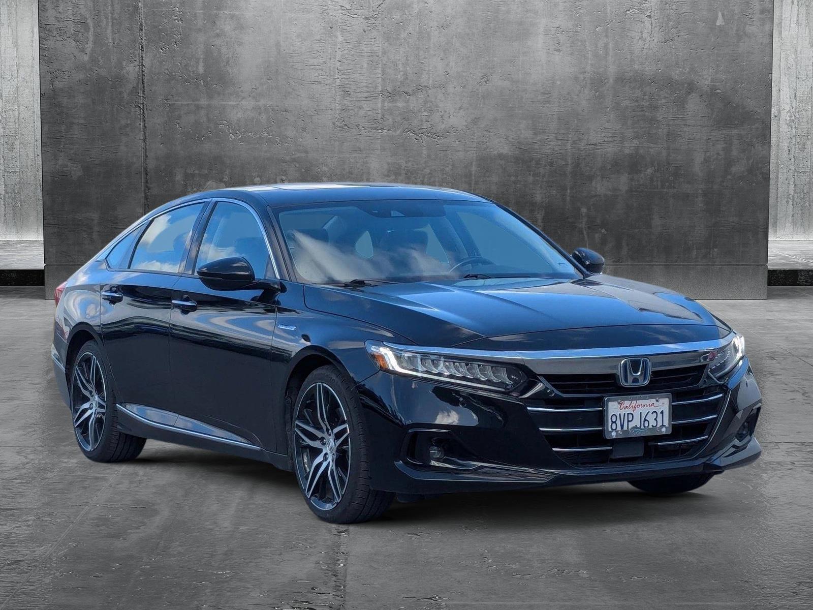 2021 Honda Accord Hybrid Touring photo 3