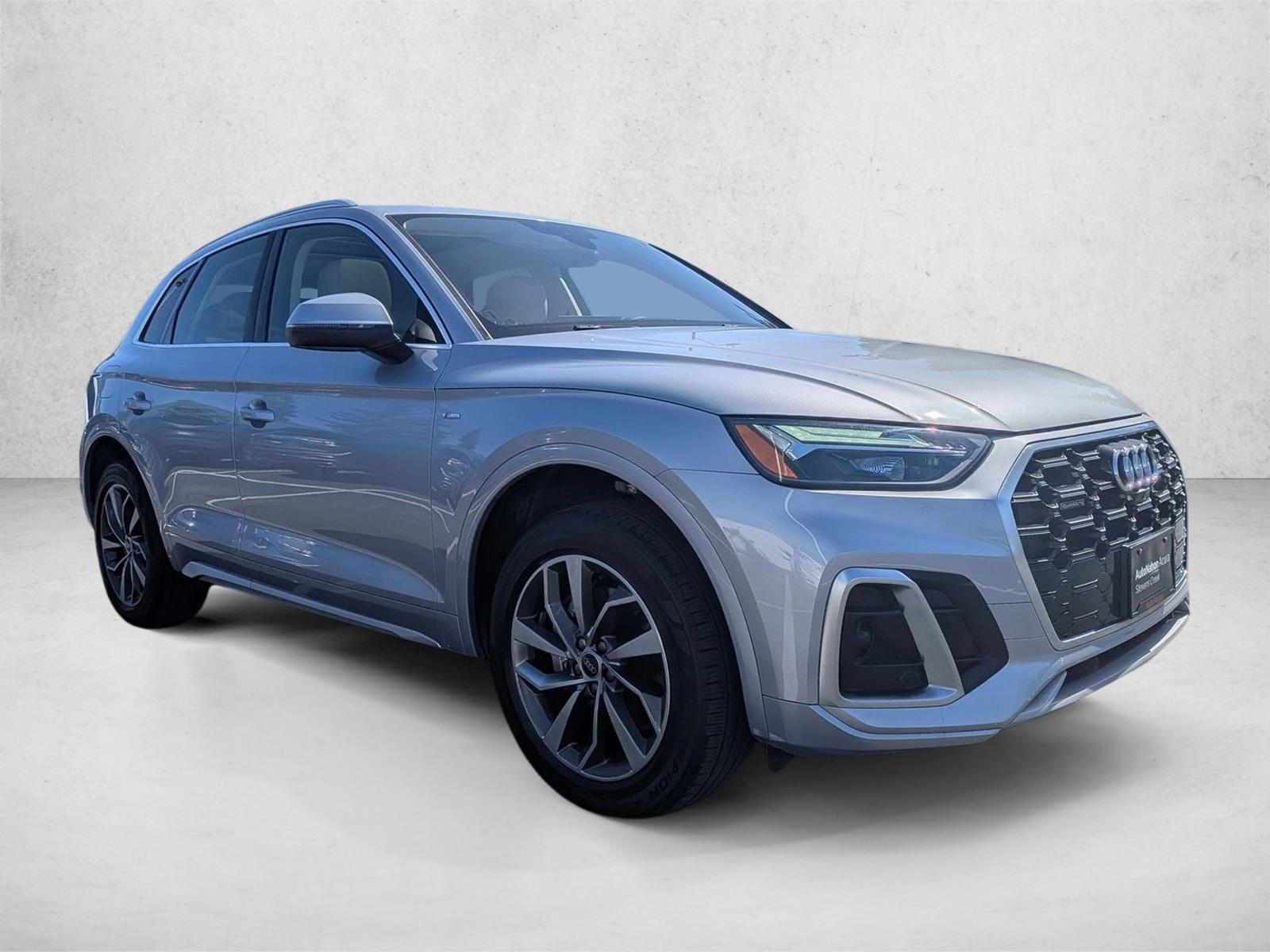 2022 Audi Q5 S line Premium Plus photo 3