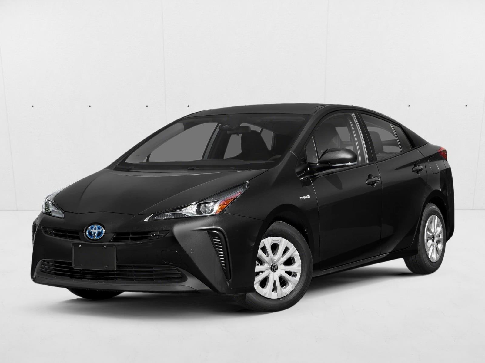 2022 Toyota Prius L Eco's photo
