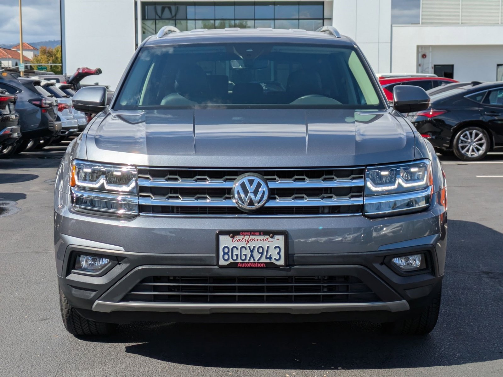 2018 Volkswagen Atlas V6 SE Technology photo 2
