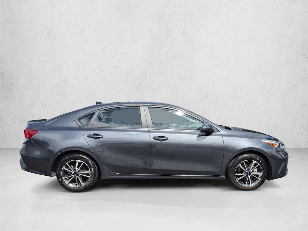 Used 2022 Kia Forte LXS Sedan