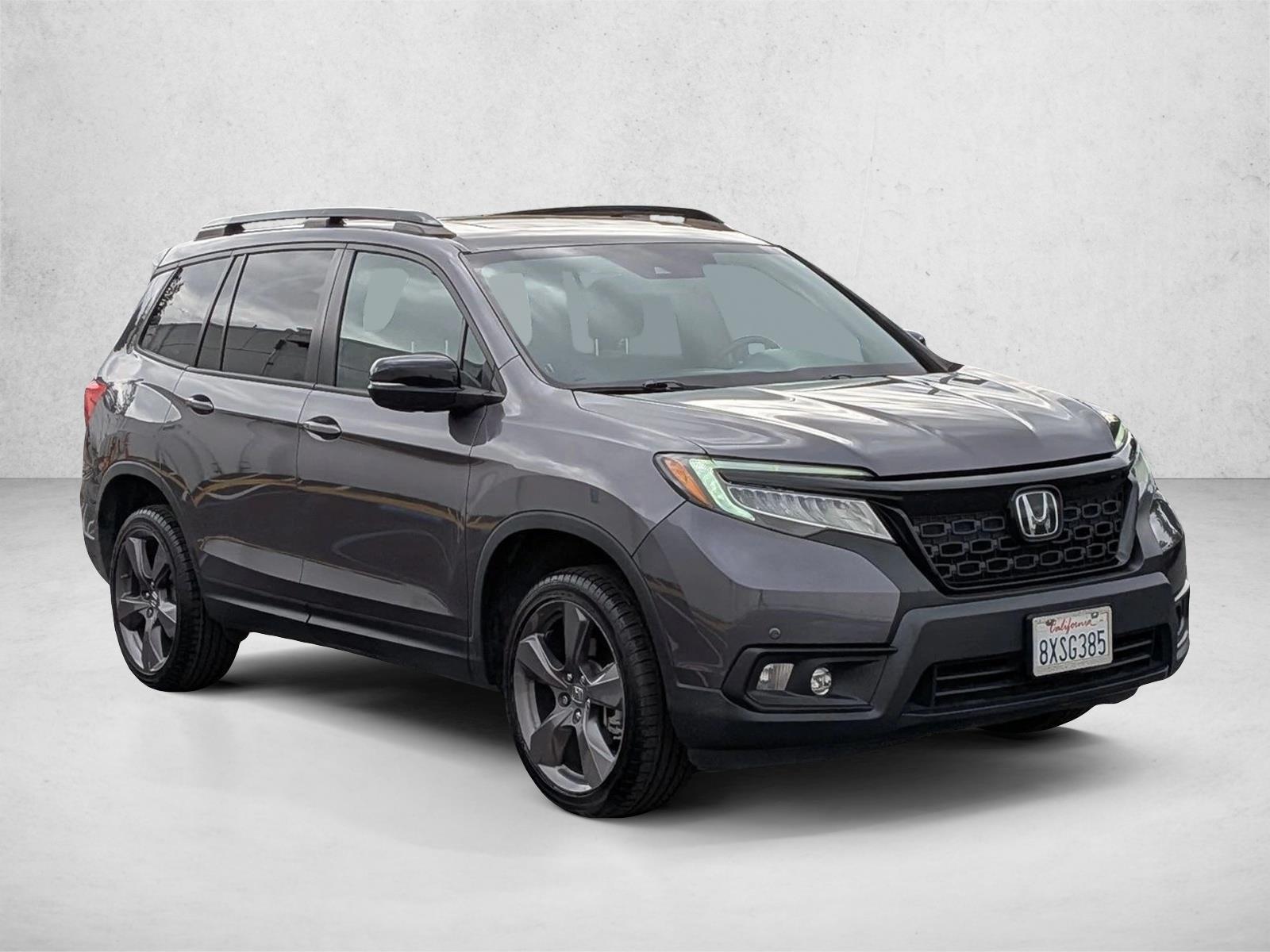 2021 Honda Passport Touring photo 2