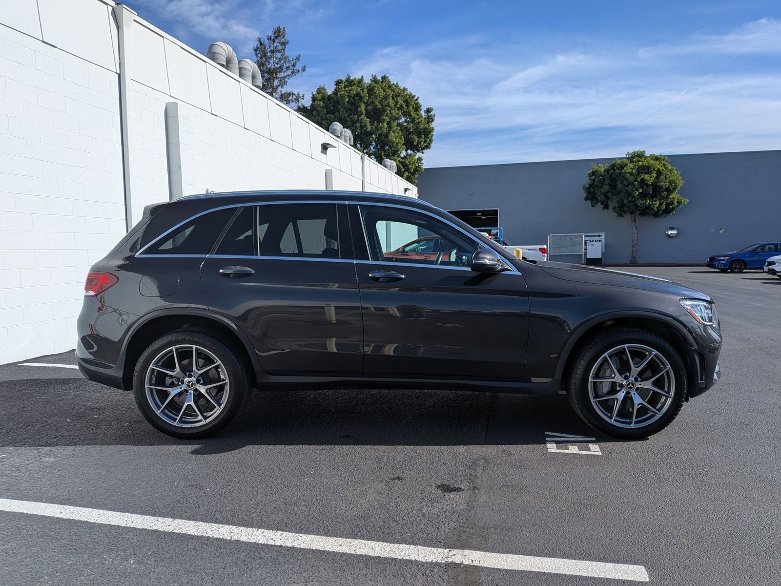 2020 Mercedes Benz GLC 300 photo 4