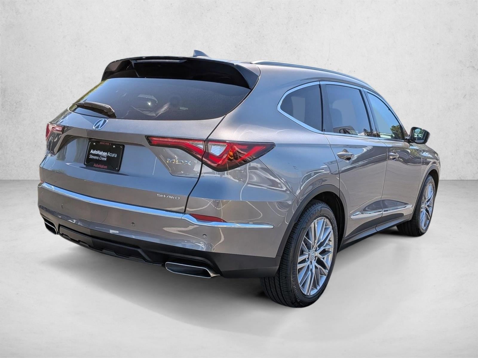 2023 Acura MDX w/Advance Package photo 4
