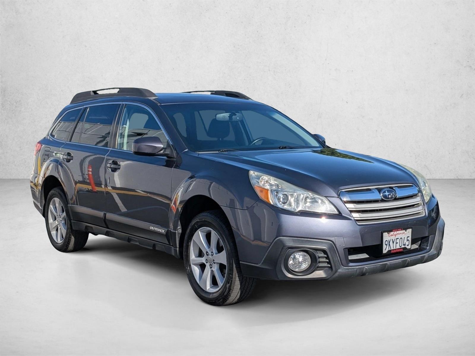 2014 Subaru Outback 2.5i Premium photo 3