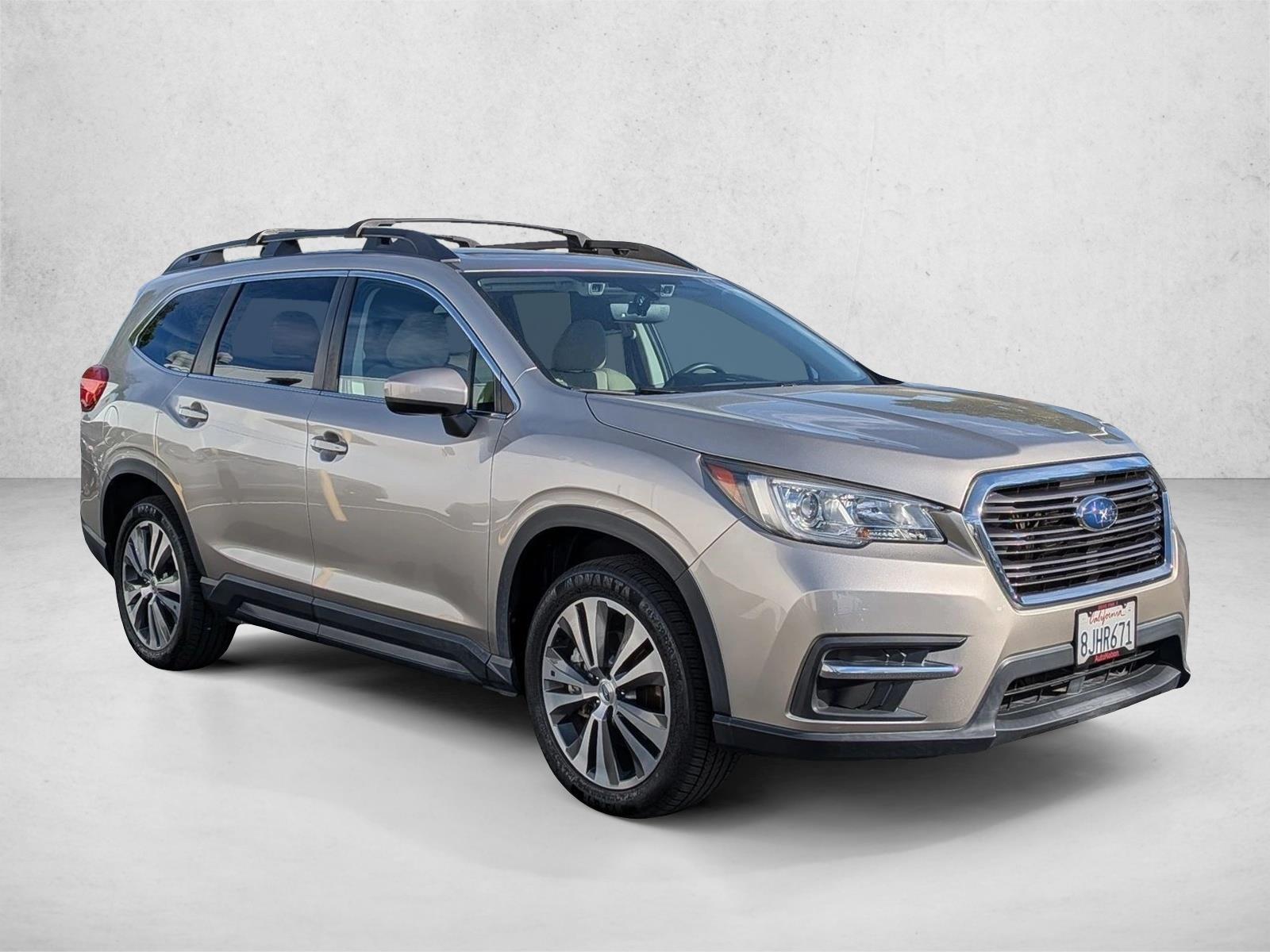2019 Subaru Ascent Premium photo 3