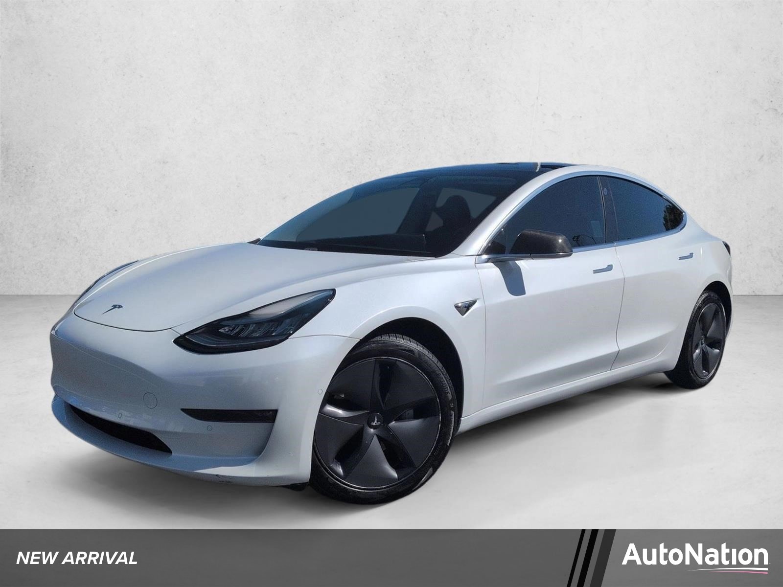 2020 Tesla Model 3 Long Range Dual Motor All-Wheel Drive's photo