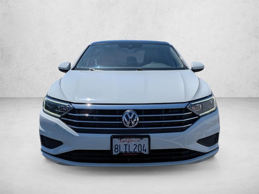 Used 2019 Volkswagen Jetta SEL Sedan