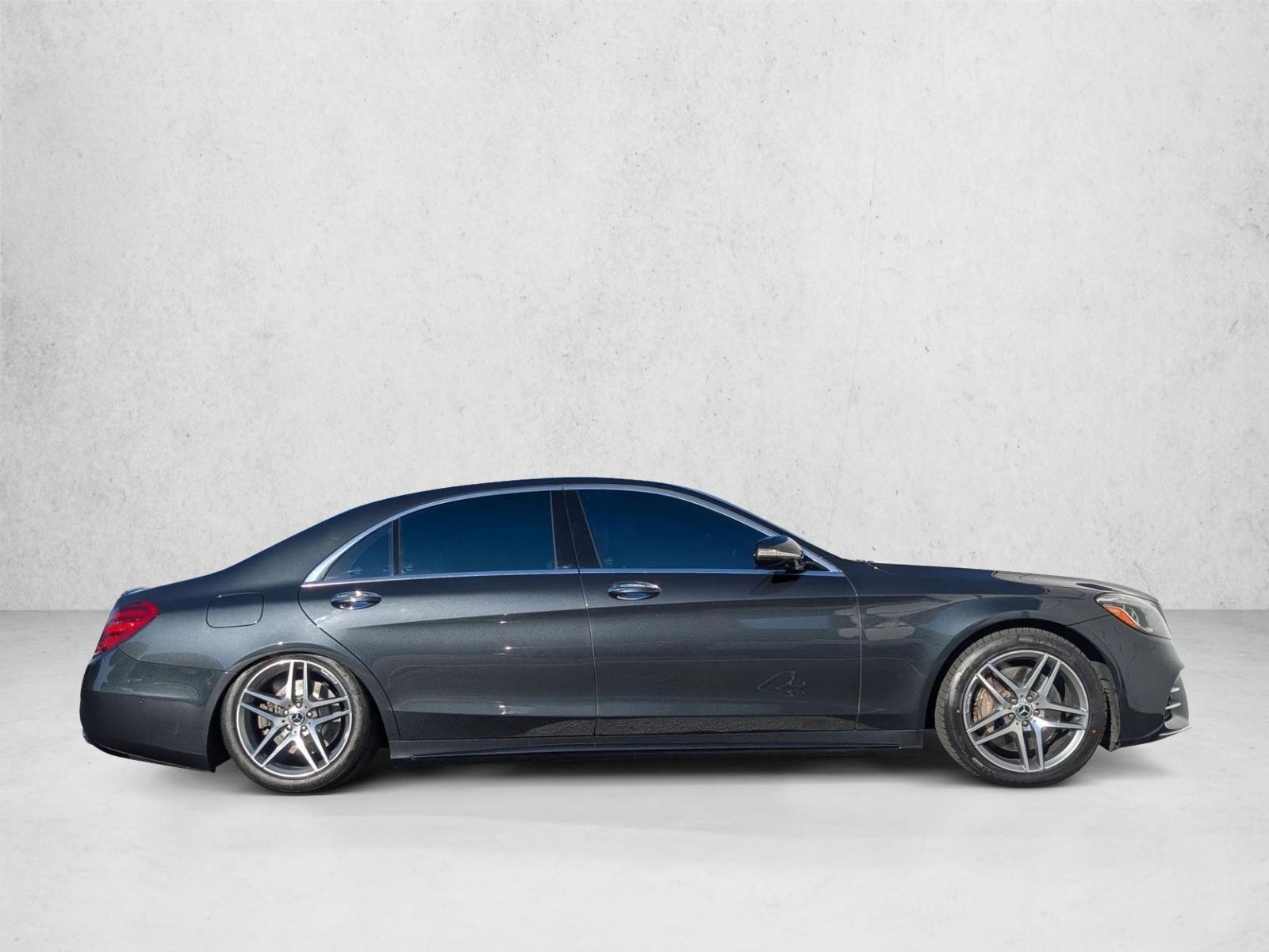 2018 Mercedes Benz S 560 photo 4