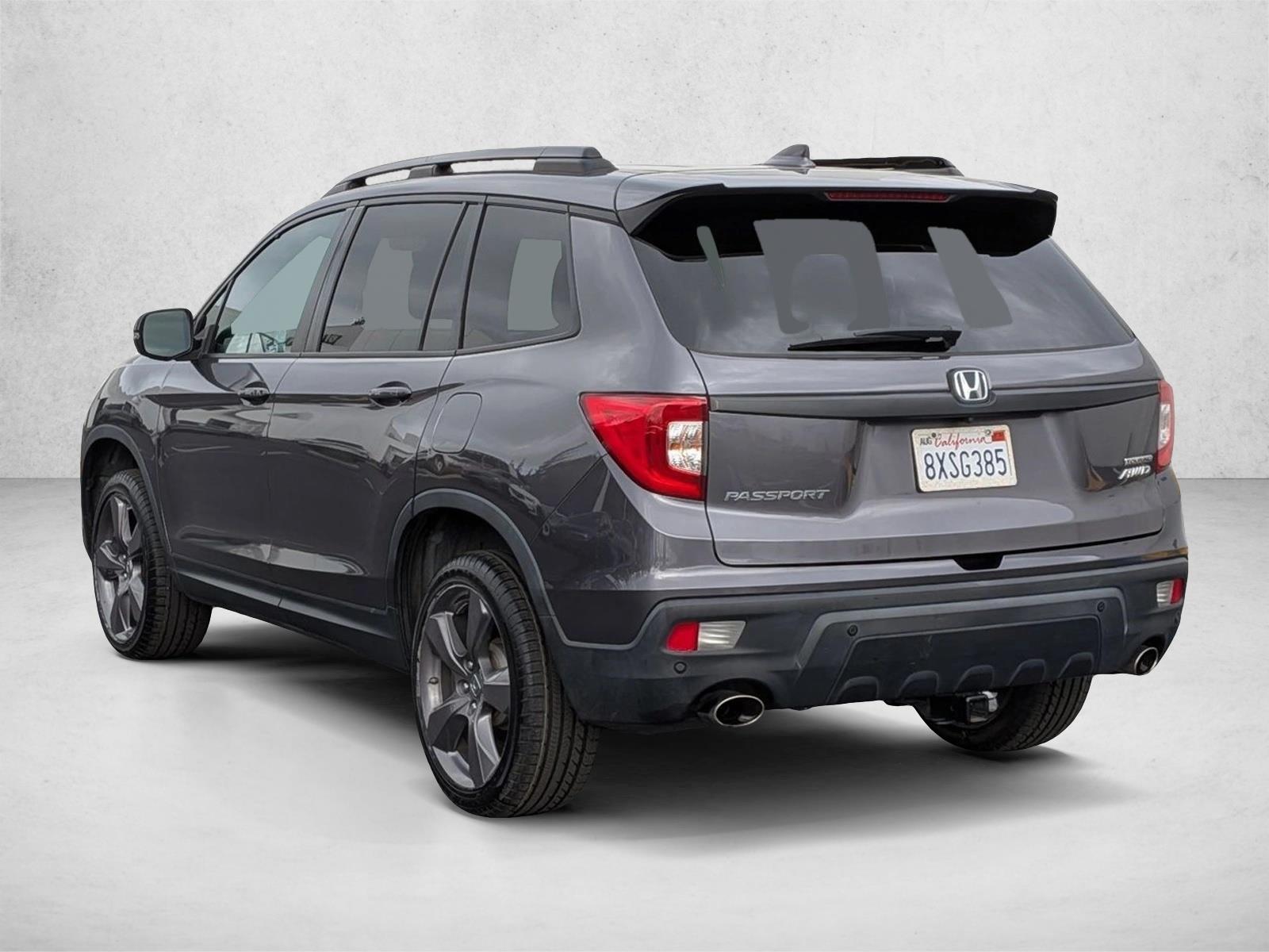 2021 Honda Passport Touring photo 3