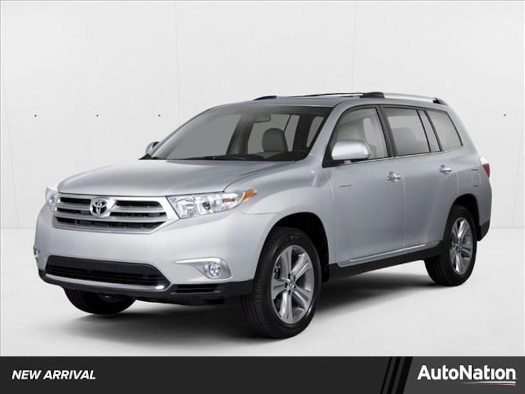 Used 2011 Toyota Highlander SE SUV