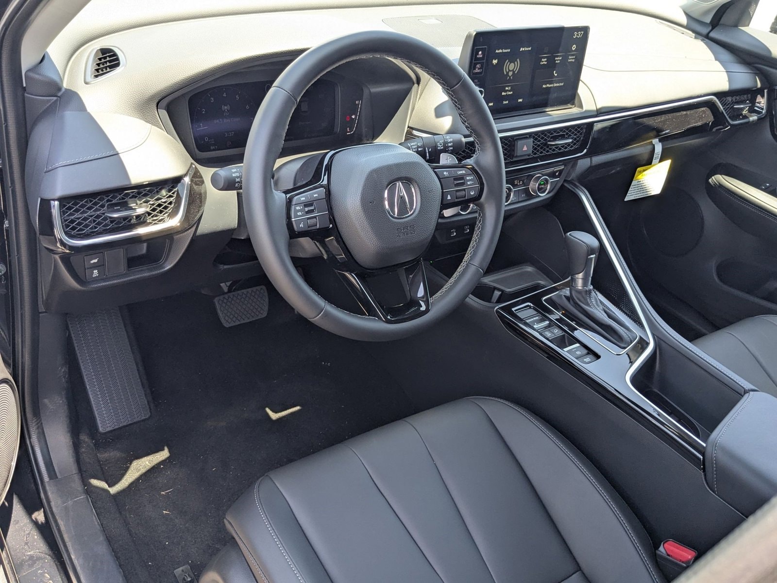 2025 Acura ADX photo 3