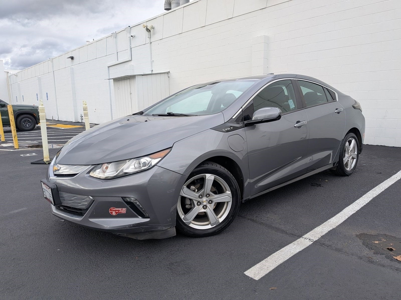 2018 Chevrolet Volt LT's photo
