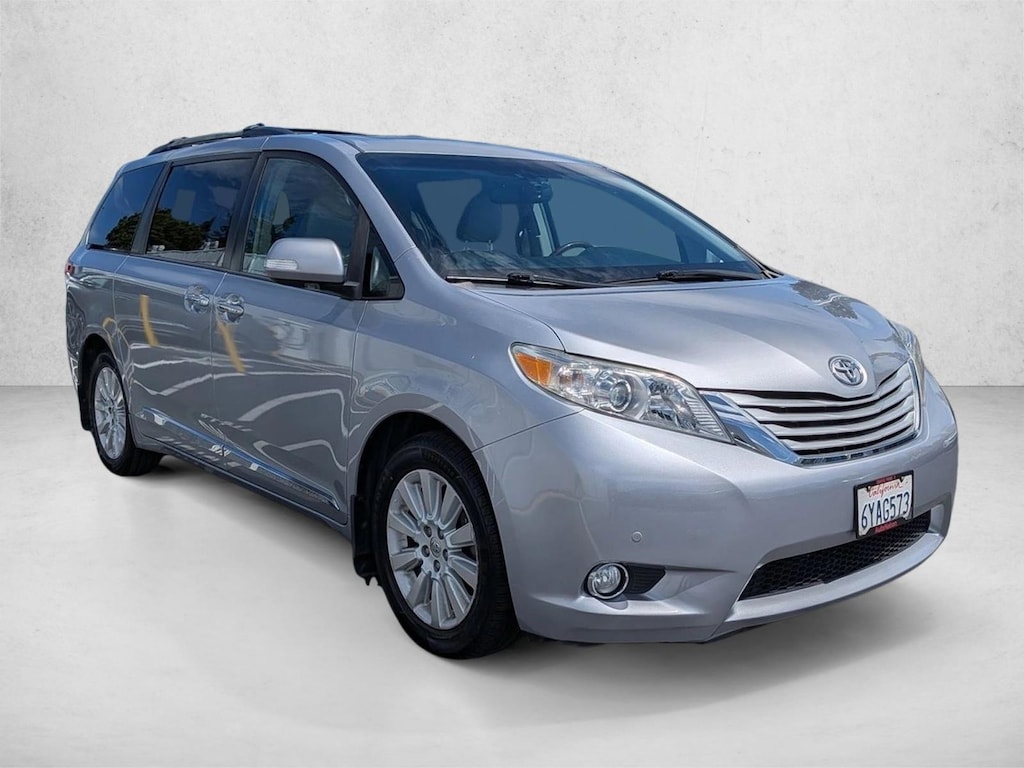 Used 2013 Toyota Sienna Ltd Van