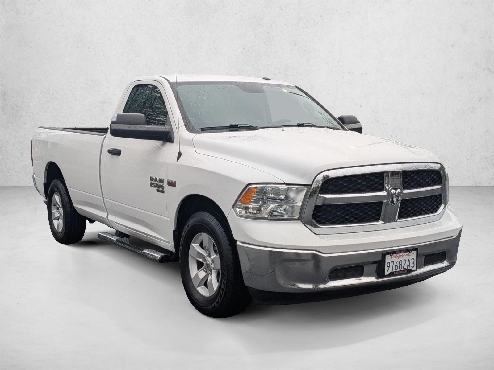 2019 Ram 1500 Tradesman photo 3