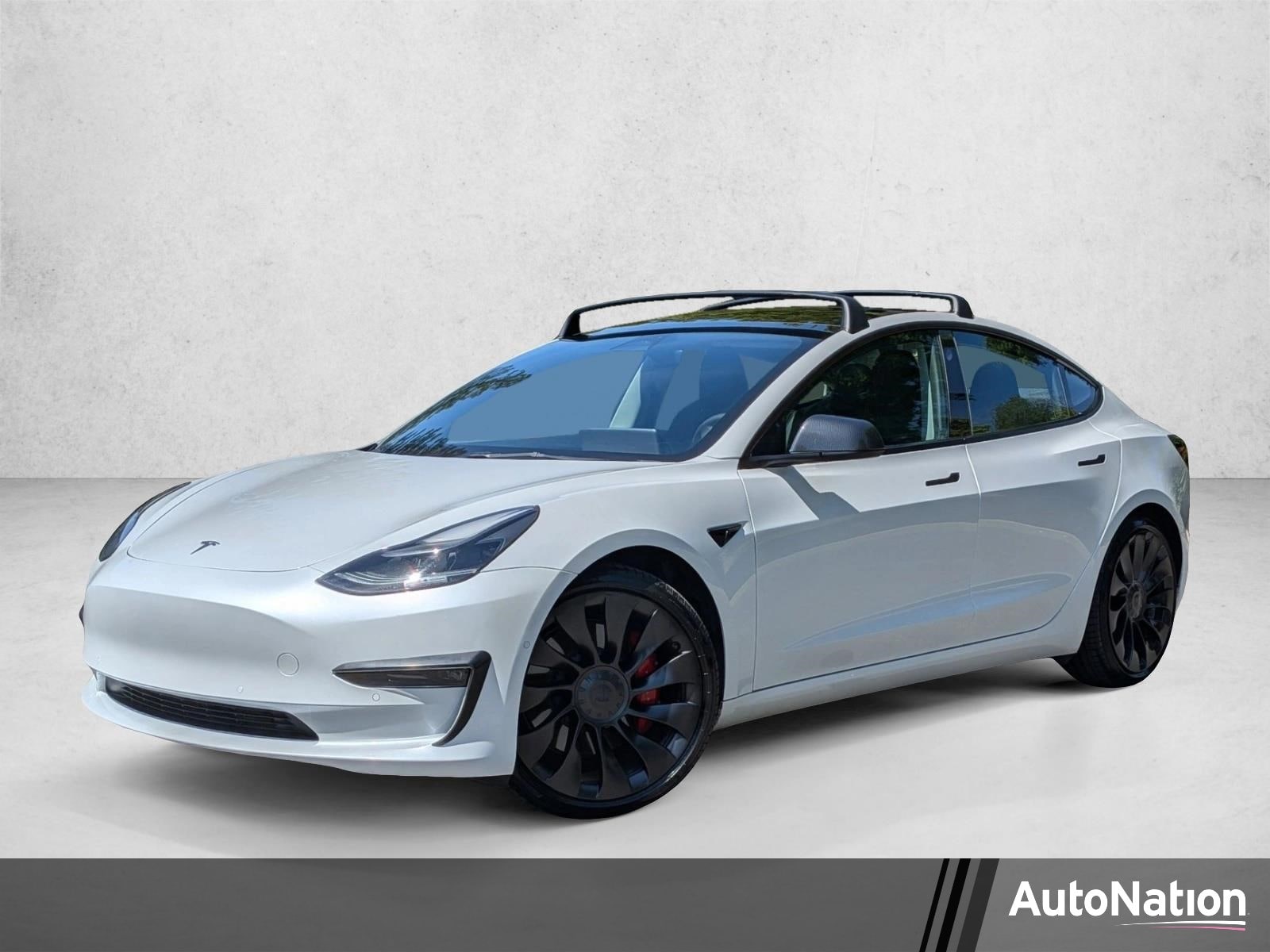 2022 Tesla Model 3 Performance Dual Motor All-Wheel Drive's photo