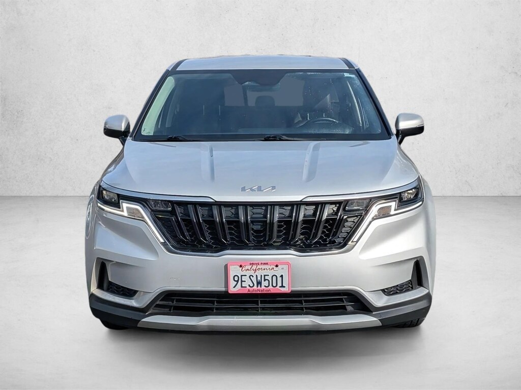 Used 2023 Kia Carnival LX Mini-van Passenger