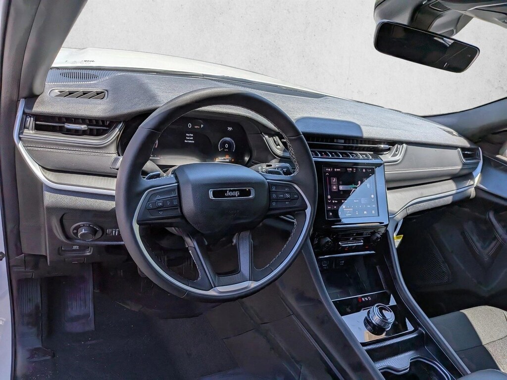 New 2026 Jeep Grand Cherokee Laredo X SUV