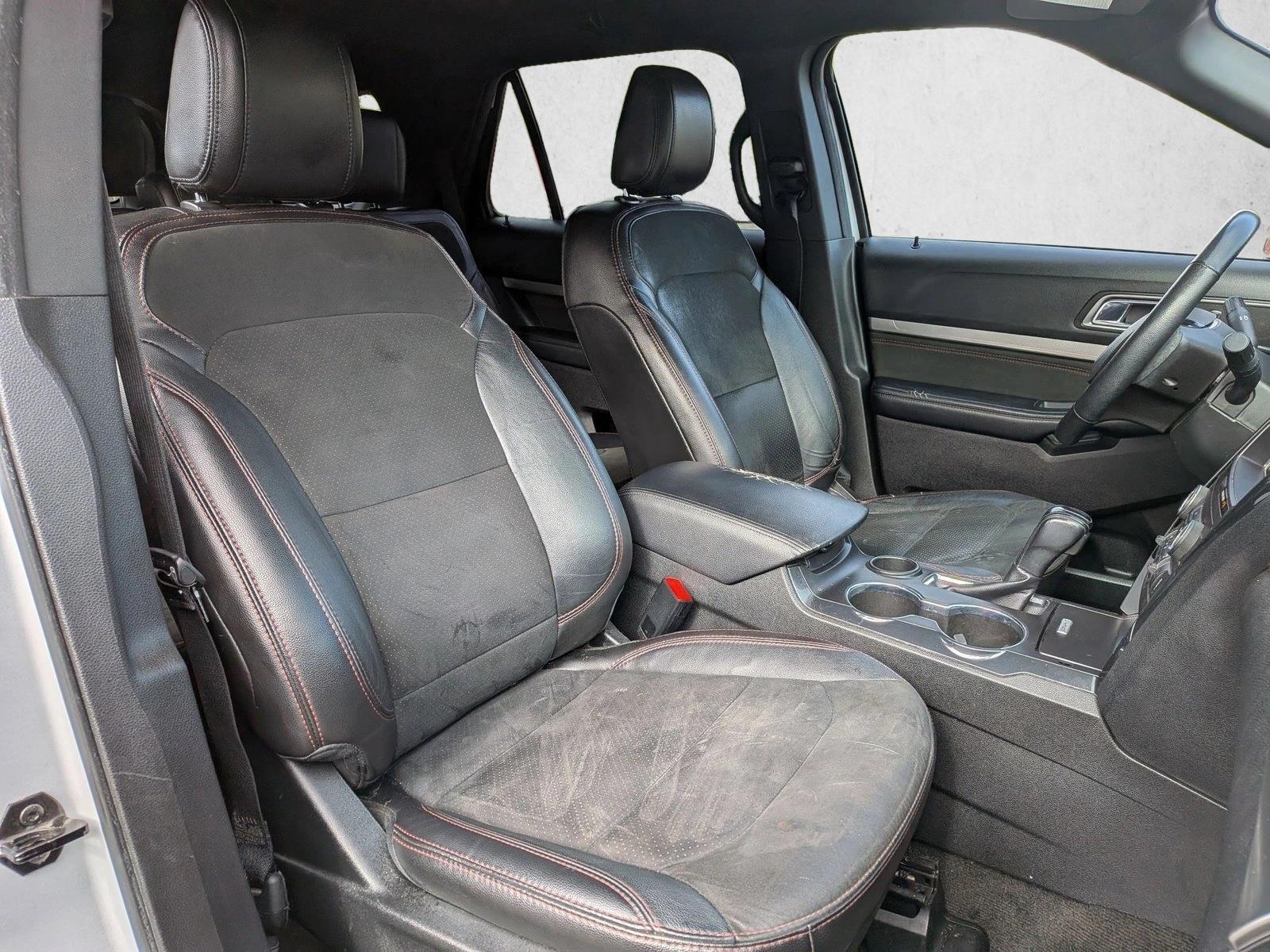 2018 Ford Explorer XLT - Photo 22