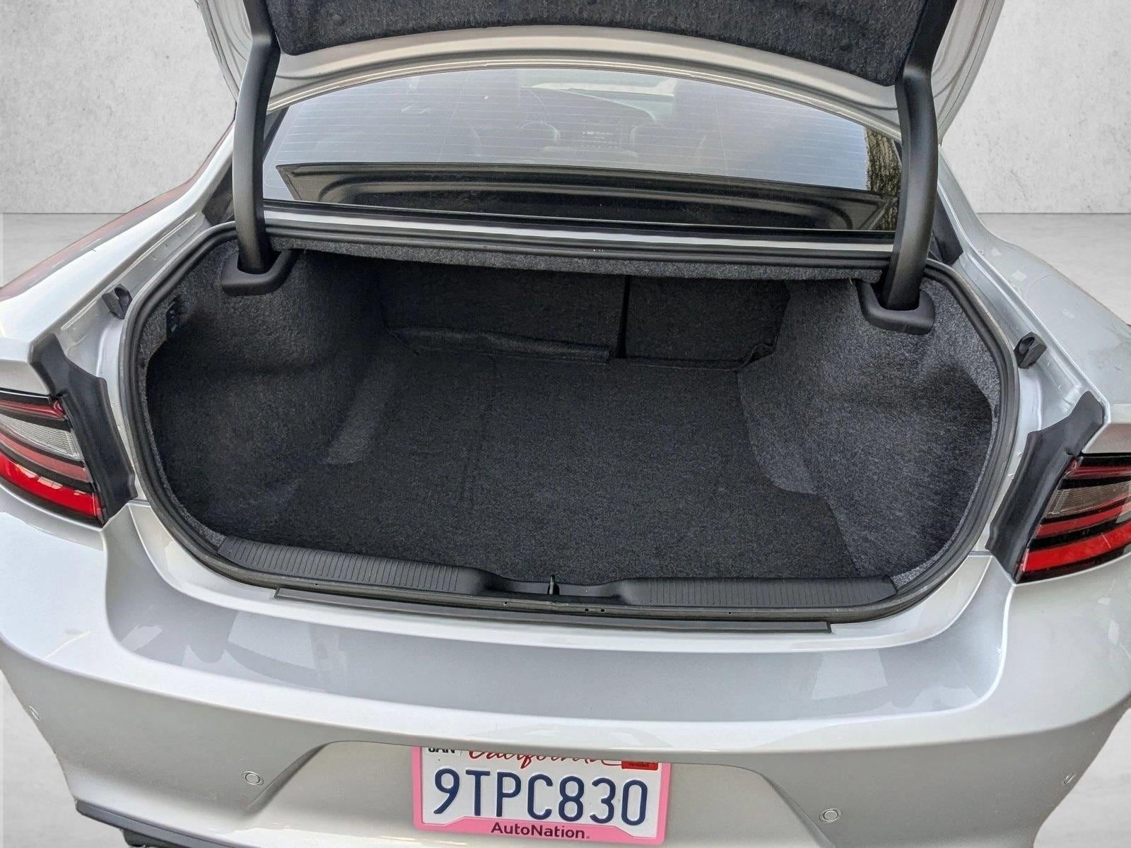 2023 Dodge Charger Scat Pack photo 6